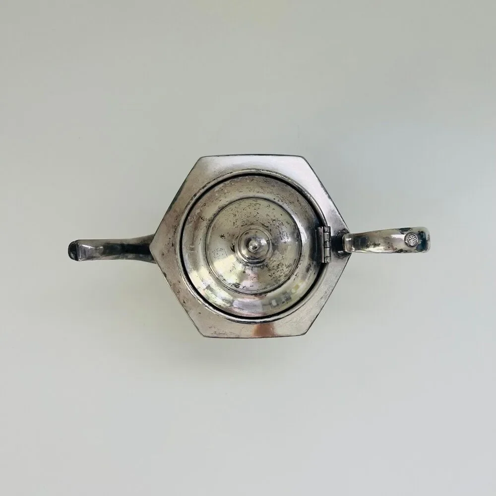 MONARCH PLATE BRAND Silver Plated Octagonal Multisided Body Coffee Teapot